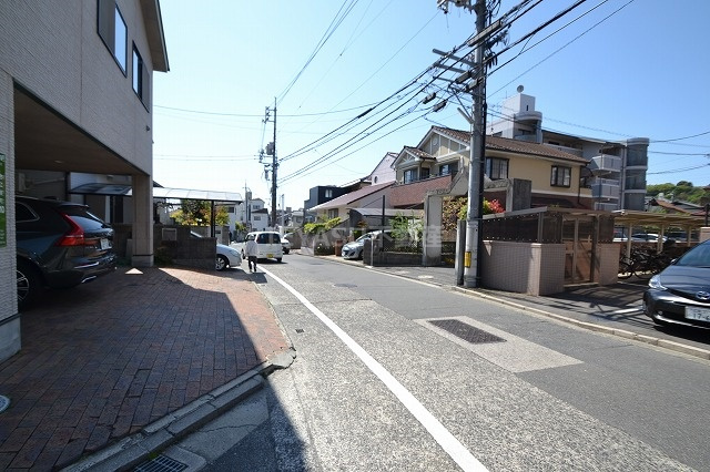 古江東町貸店舗の周辺