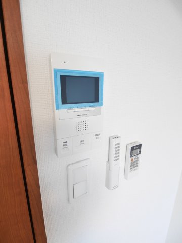 ウエスト東向日駅前のセキュリティ|セキュリティもバッチリ！