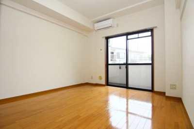 【居間・リビング】 | ヴォーンバール日吉