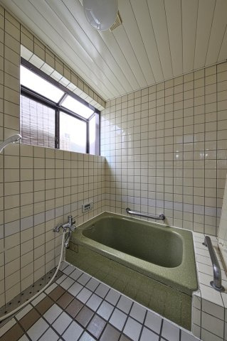 【浴室】 | ロワール荘