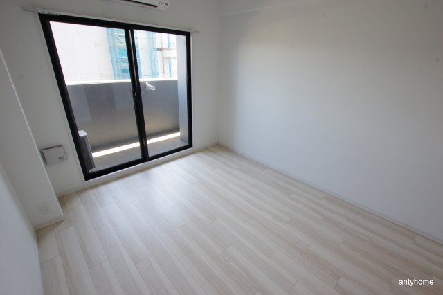 S-RESIDENCE新大阪Garden　仲介手数料無料の寝室