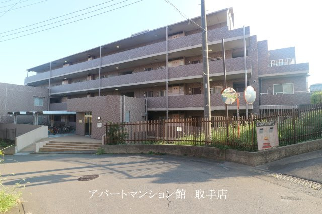 エクラットの外観