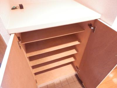 ライオンズマンション四条堀川の収納