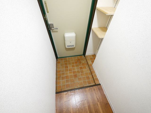 辻村ビル（川原城町）の玄関|シンプルで使いやすい玄関です