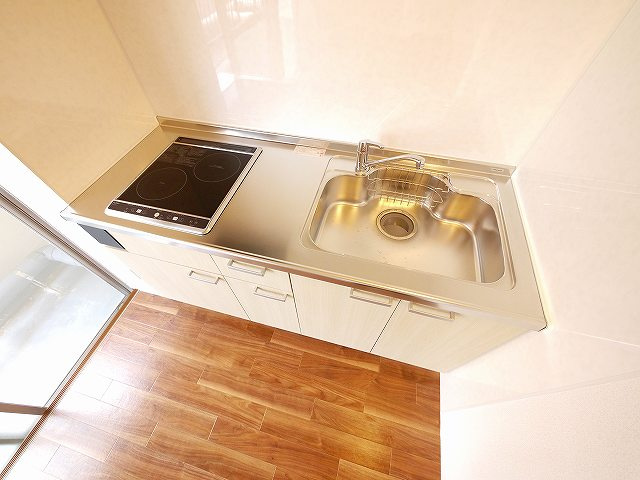 辻村ビル（川原城町）のキッチン|使いやすいキッチンです