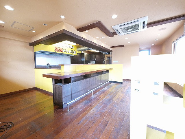 シャトー　デュ　ボヌール