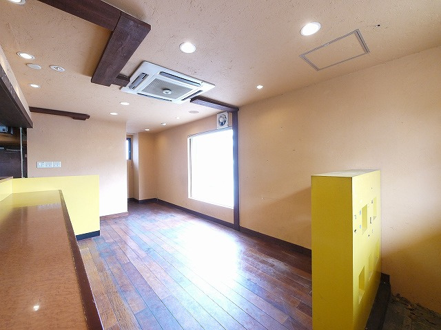 シャトー　デュ　ボヌール