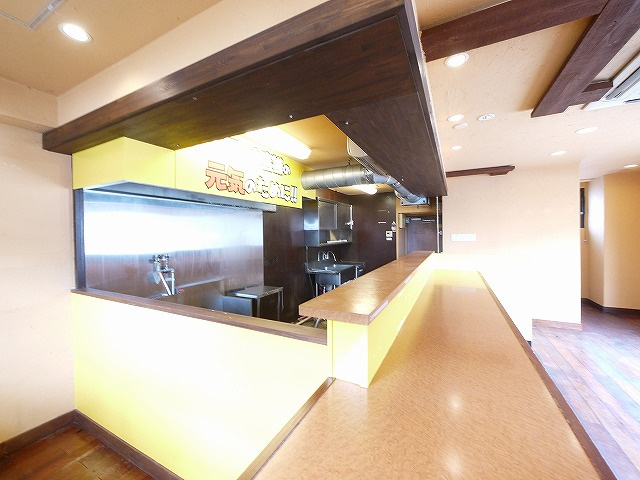 シャトー　デュ　ボヌール