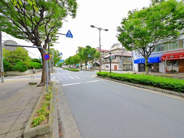 シャトー　デュ　ボヌールの周辺