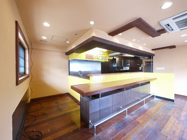 シャトー　デュ　ボヌール