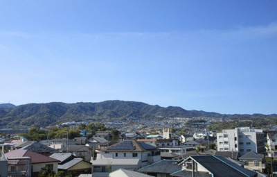 【展望】 | アーバンビュー夙川霞町 | 北西側には六甲山が望めます。