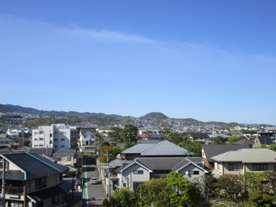 【展望】 | アーバンビュー夙川霞町 | 北側には甲山が綺麗に望めます。