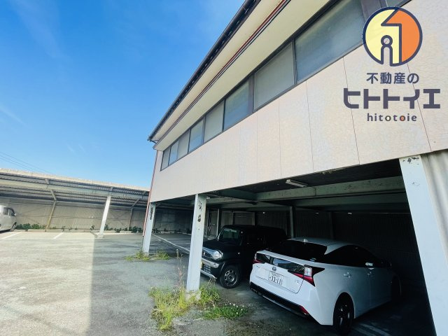 売戸建と月極駐車場収益付きの周辺