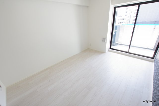 プレイシズ新大阪 仲介手数料無料の洋室