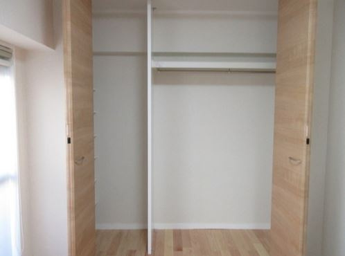 ライオンズマンション久留米第3【キャッシュバック対象】の収納|ちょっとした収納スペースも充実しています