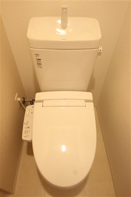 【トイレ】 | コンフォリア心斎橋EAST