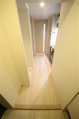 【玄関】 | コンフォリア心斎橋EAST