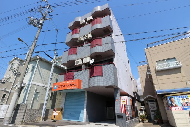 リバーサイド山本の外観