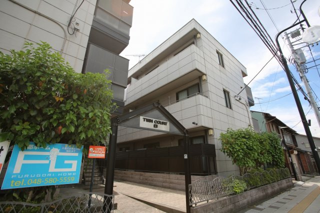 ツインコート弥生Ａの外観