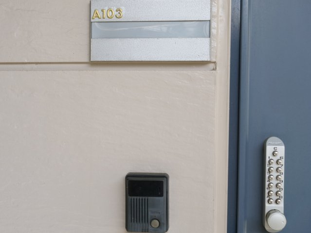 ツインコート弥生Ａの玄関