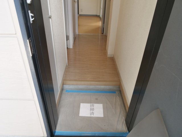 ツインコート弥生Ａの玄関