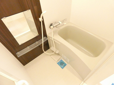 【浴室】 | ヴィータ+N