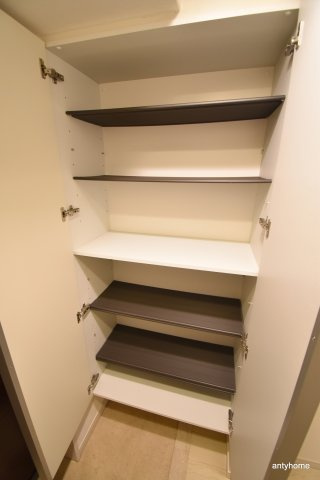 アヤコート　仲介手数料無料の収納