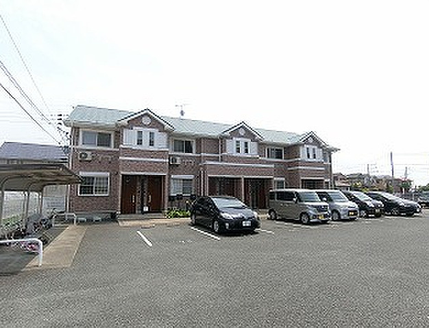 リベルテⅡの駐車場