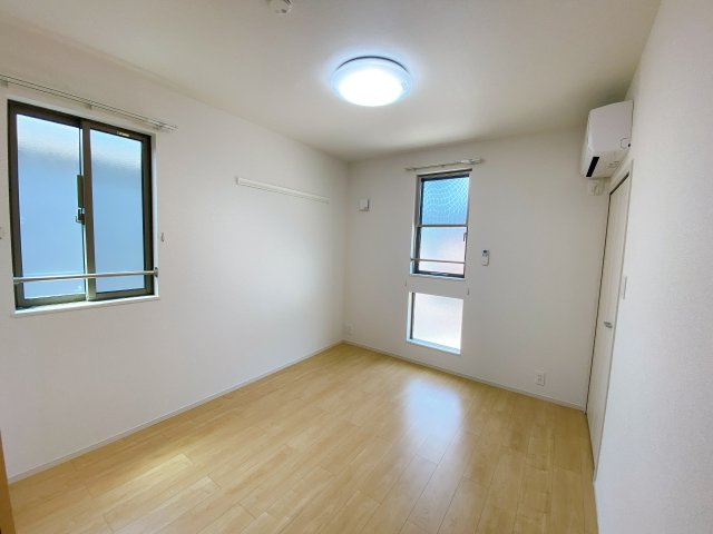 カーフ　ヒルズ　Ⅲの洋室