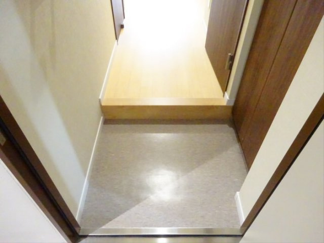 【玄関】 | アダージョ三軒茶屋