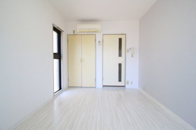 【寝室】 | AP鷹取