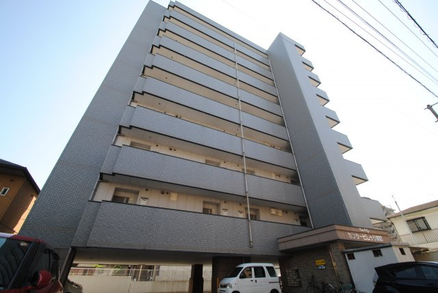 センタービレッジ本町の外観