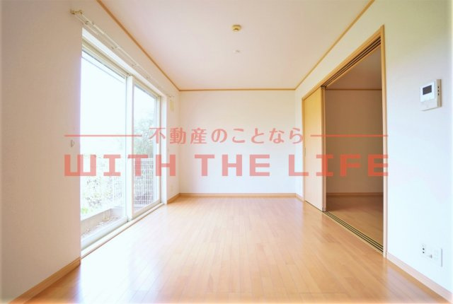 グランドアマレーVI番館【10,000円キャッシュバック対象物件】の内装|内装は落ち着いています