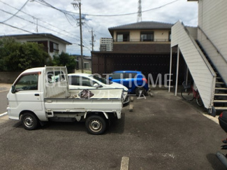 【駐車場】
