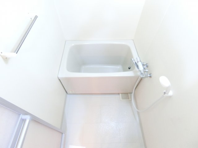 加寿栄荘の浴室