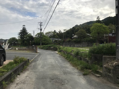 【前面道路含む現地写真】 | 那珂川市大字山田95坪土地