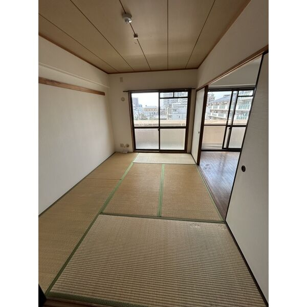 ライオンズマンション西明石北の和室