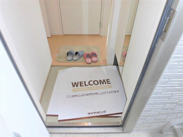 アンレーヴAの玄関