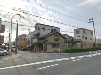 【前面道路含む現地写真】