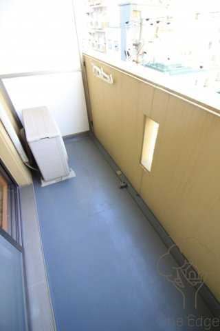 アルビオン新北野のバルコニー