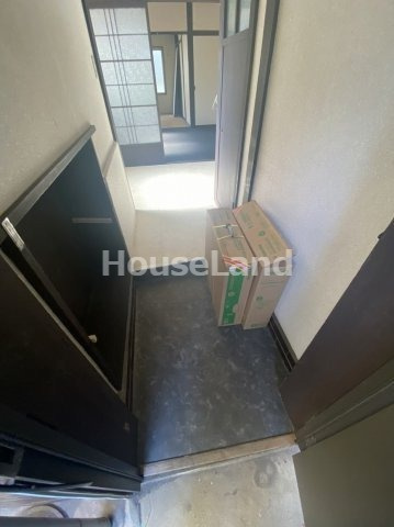 こなみ荘の玄関