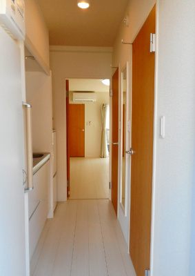 【玄関】 | いちごの木