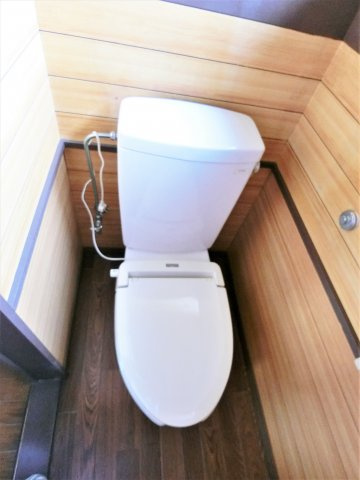 高師貸家のトイレ