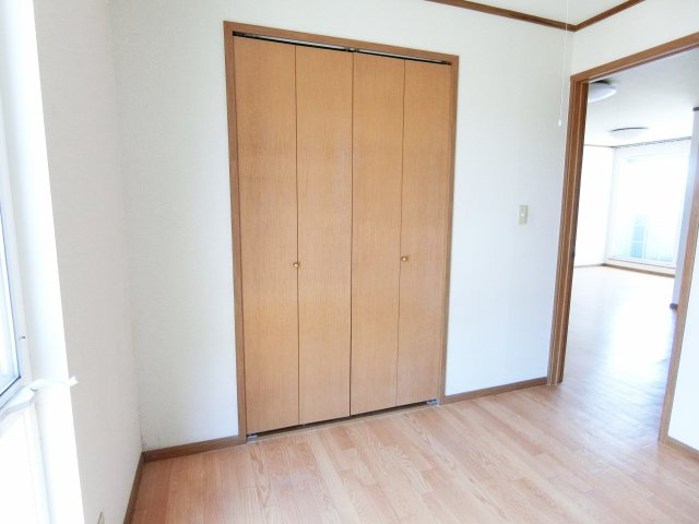 田間パークハイツⅡの洋室