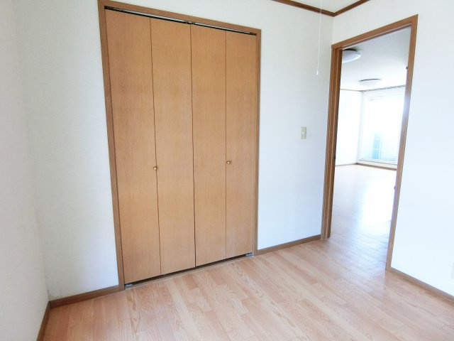 田間パークハイツⅡの洋室