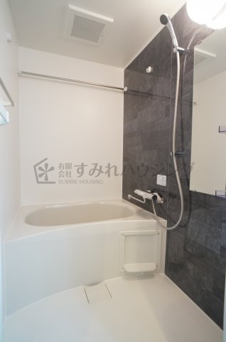 ONLYONE川西の浴室