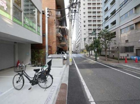 フルール御苑の周辺|前面道路