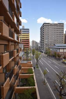 【展望】 | ダイアパレス北３条 | 洋室（４．９帖）から見える眺望です。