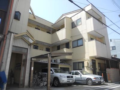 ガーディアン青山の外観