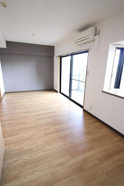 ヴァンヴェール湘南の居間・リビング